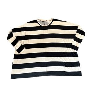 Rae Mode Oversized Black & White Striped Sweater Medium Very Soft 3/4 Sleeve